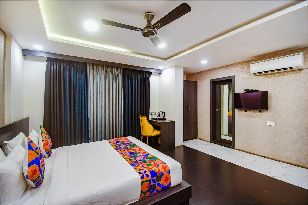 Fabhotel Prime Kzar Corporate - Nr Sealdah Station Kolkata Exterior photo