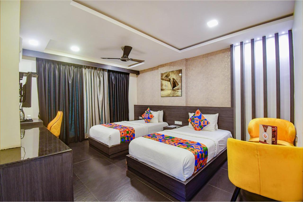 Fabhotel Prime Kzar Corporate - Nr Sealdah Station Kolkata Exterior photo