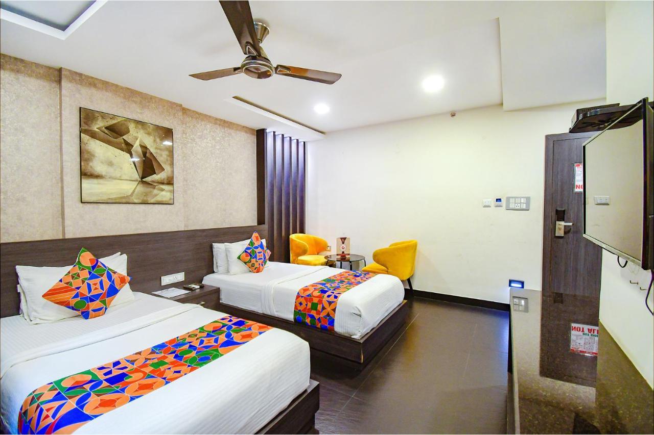 Fabhotel Prime Kzar Corporate - Nr Sealdah Station Kolkata Exterior photo