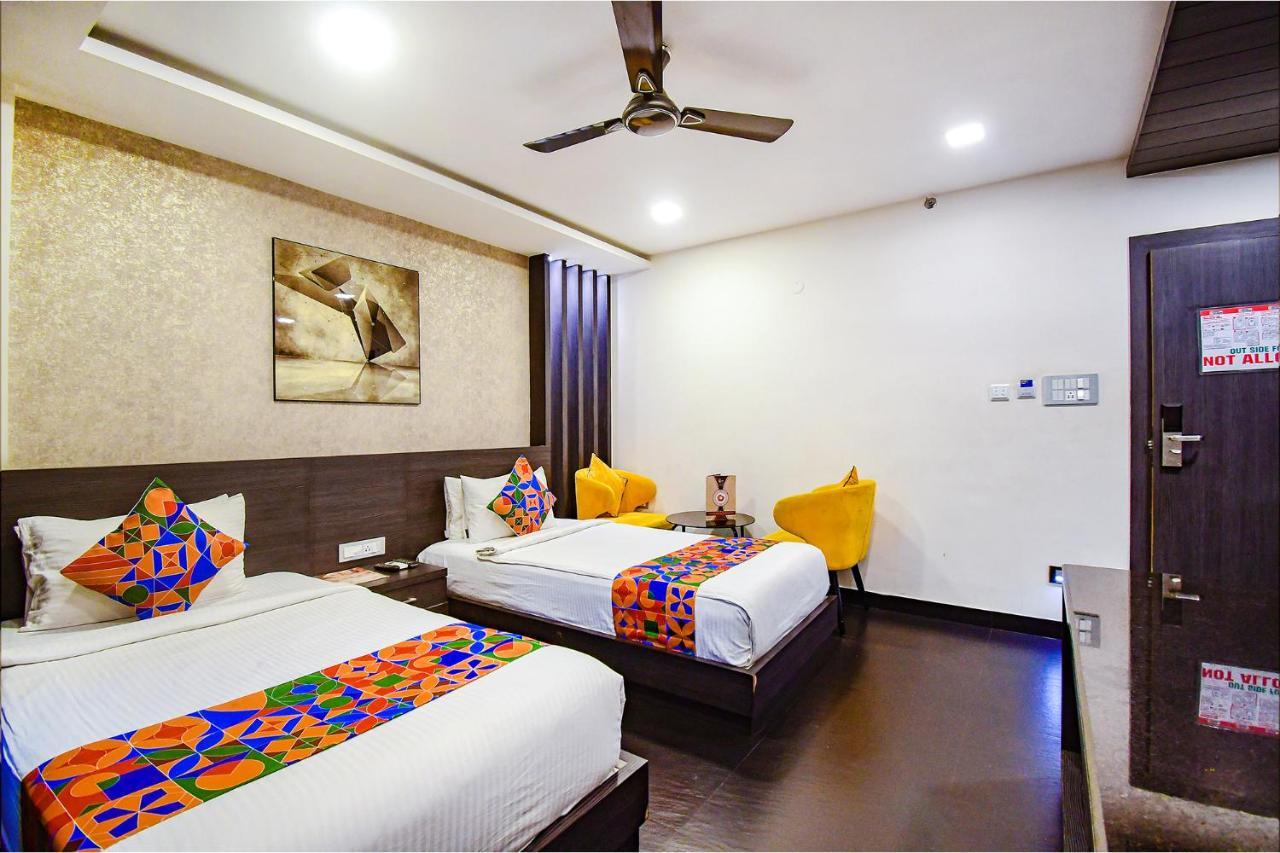 Fabhotel Prime Kzar Corporate - Nr Sealdah Station Kolkata Exterior photo
