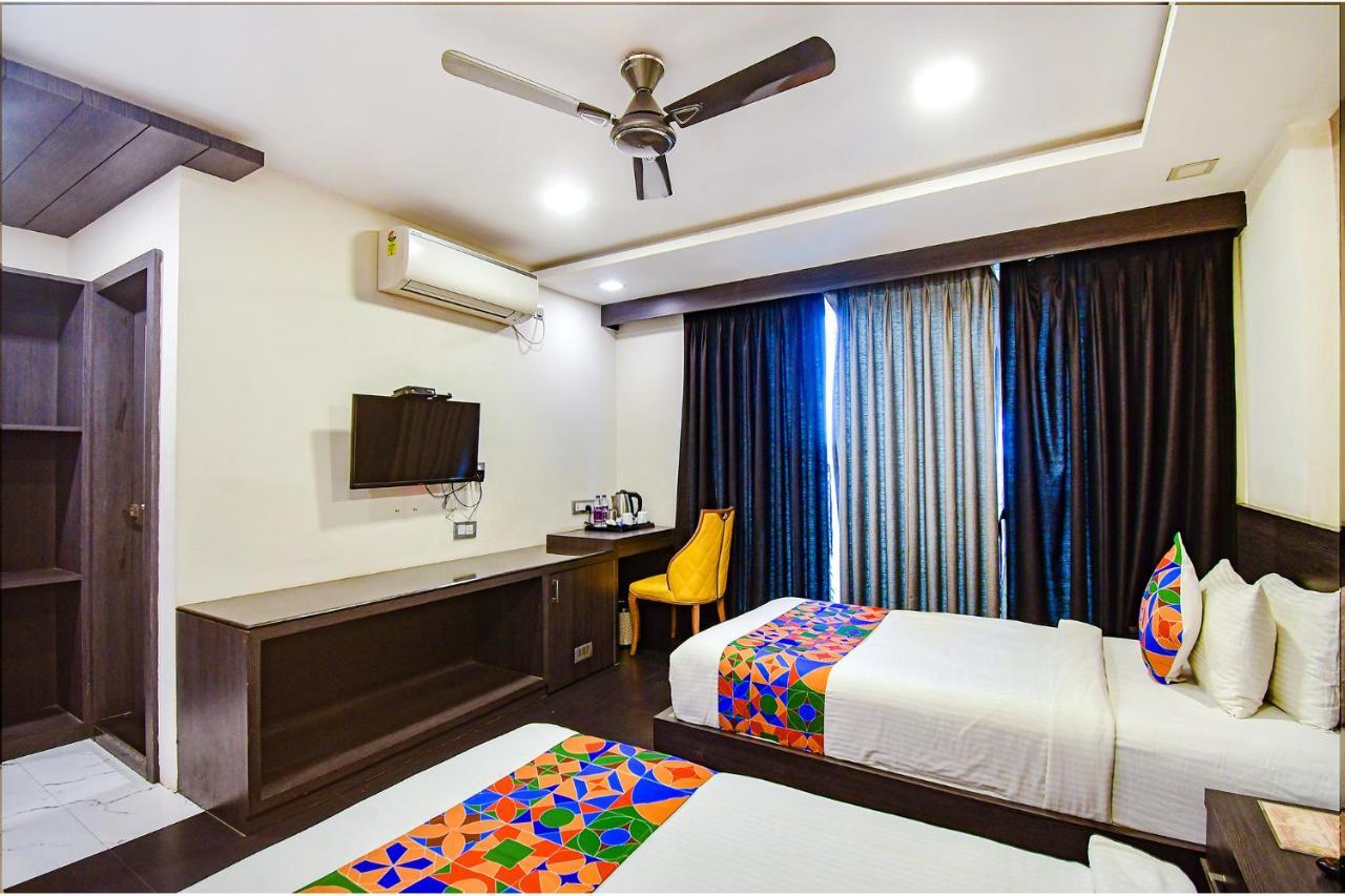 Fabhotel Prime Kzar Corporate - Nr Sealdah Station Kolkata Exterior photo